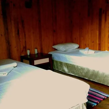 Captain Eudemos House Alloggio in famiglia Olympos