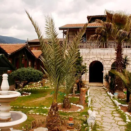 Captain Eudemos House Alloggio in famiglia Olympos